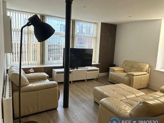 Flat for rent in Burnley Wood, Burnley