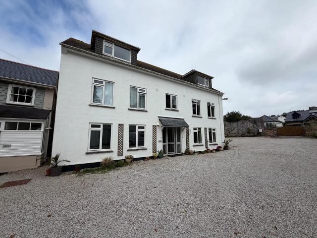 Flat for rent in Marazion