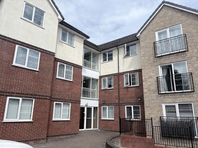 Apartment for rent in Heald Green, Greater Manchester