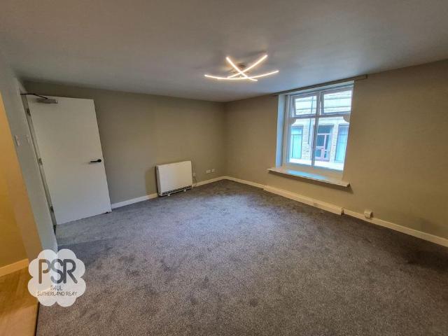 Apartment for rent in Charlesworth, East Midlands