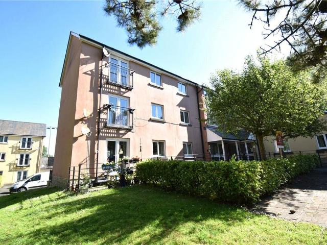 Flat for rent in Mount Wise
