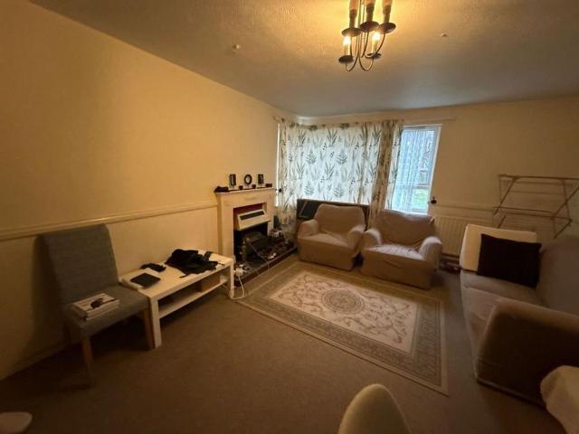 Apartment for rent in Hollinswood, Telford