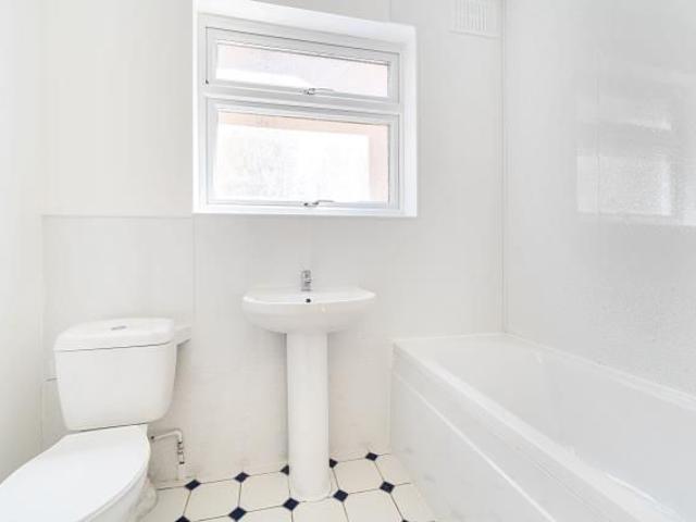 Apartment for rent in Duck Island, Greater London