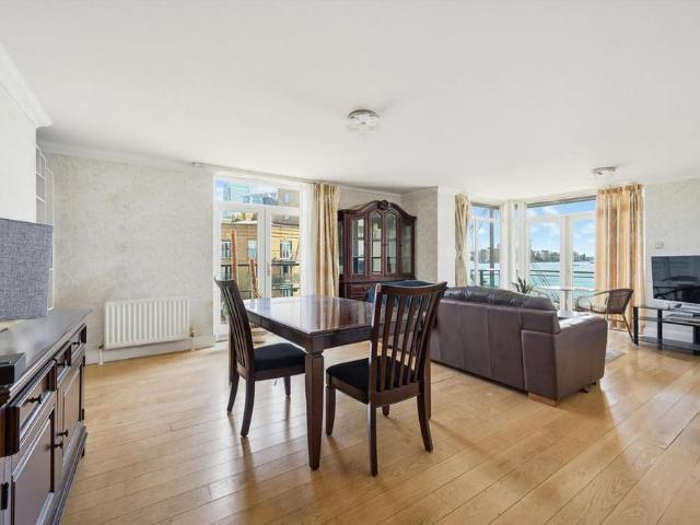 Apartment for rent in London Borough of Merton, Greater London