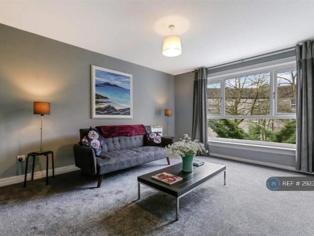 Flat for rent in Cumbernauld, Scotland