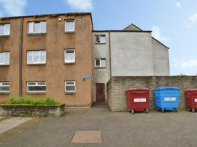 Flat for rent in Kersiebank, Scotland
