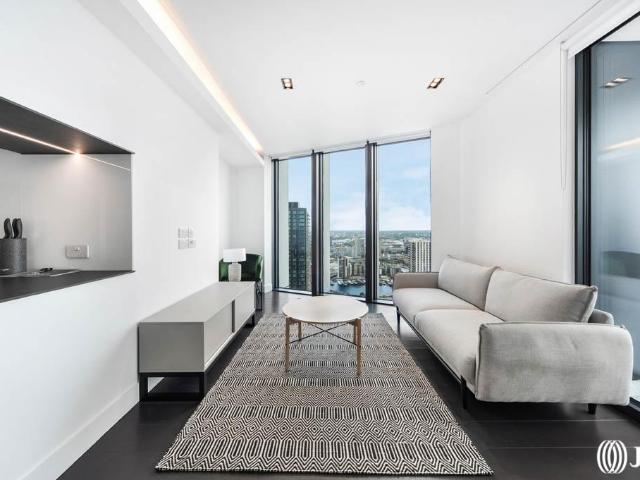 Flat for rent in Isle Of Dogs, Isle Of Man