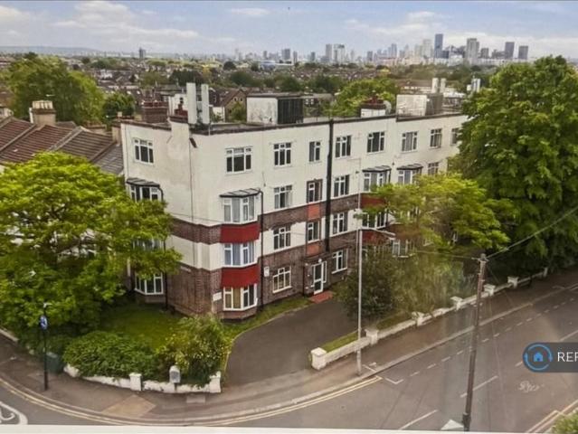 Flat for rent in Leytonstone, Greater London