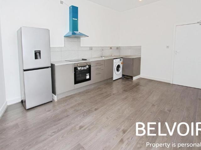 Flat for rent in Caldermill, East Midlands