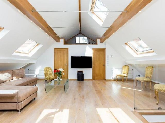 Apartment for rent in Cat Hill, Isle Of Man