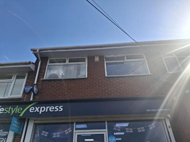 Flat for rent in Woodcross, West Midlands