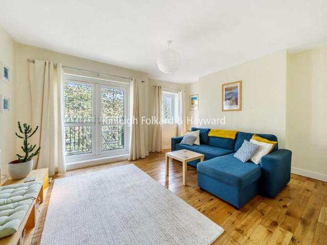 Apartment for rent in South Lambeth, Greater London
