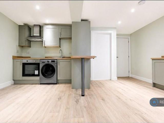 Apartment for rent in Huntingdon