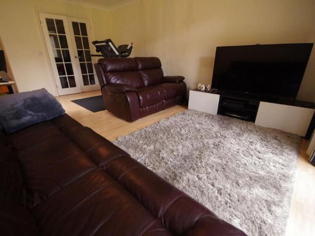 Apartment for rent in Holywell Estate, North Watford