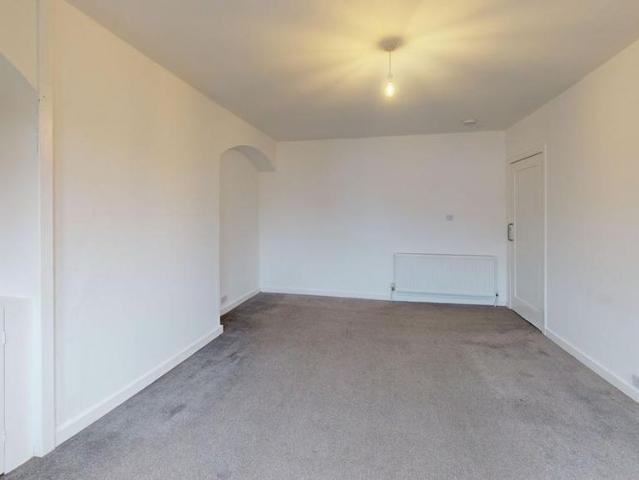 Apartment for rent in Whitehaugh, Paisley