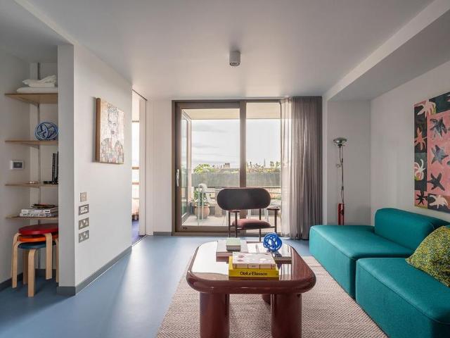 Apartment for rent in Brownfields, Greater London