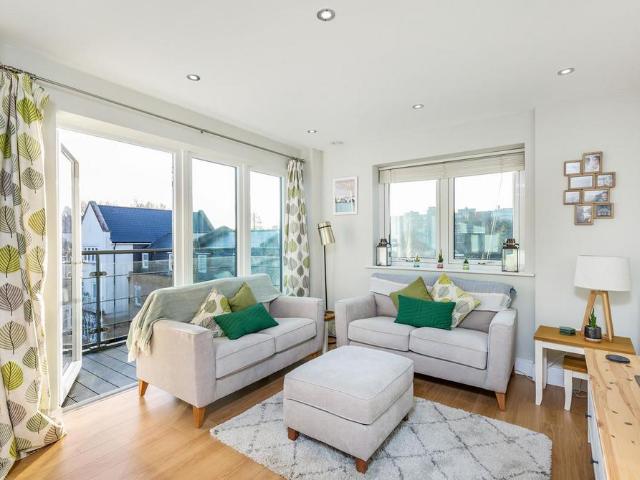 Flat for rent in Roehampton, Isle Of Man
