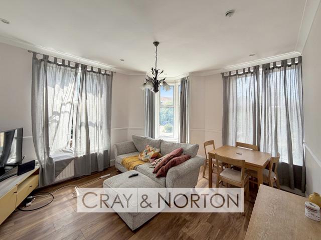 Apartment for rent in London Borough of Croydon, Addiscombe