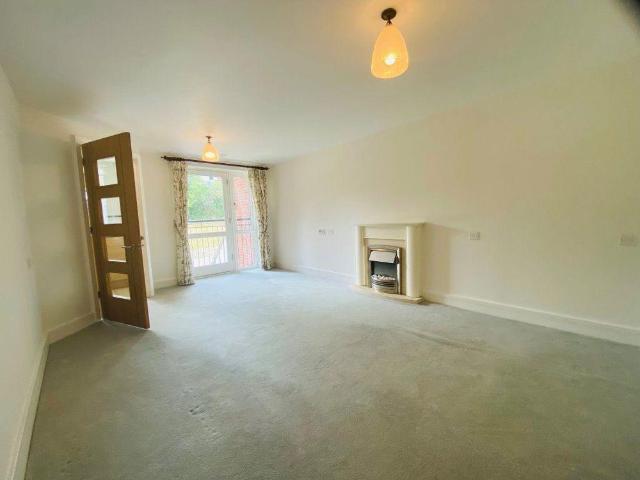 Apartment for rent in Horsham, West Sussex