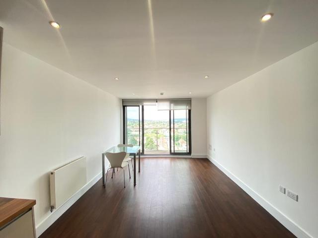 Flat for rent in Sudbury, Greater London