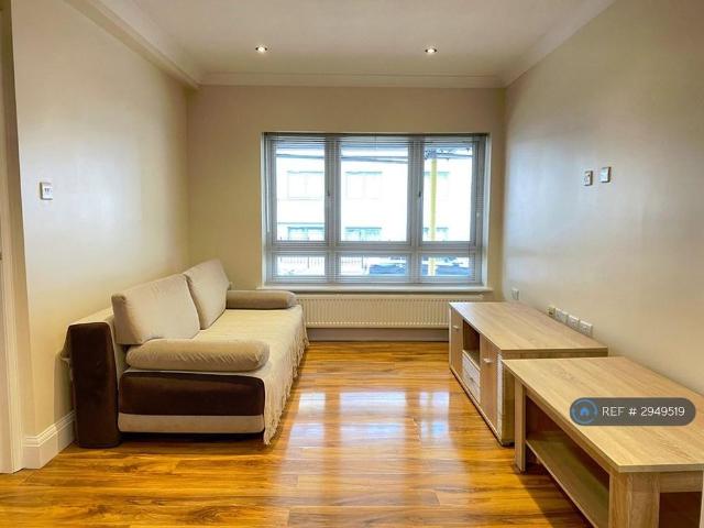Apartment for rent in Slough