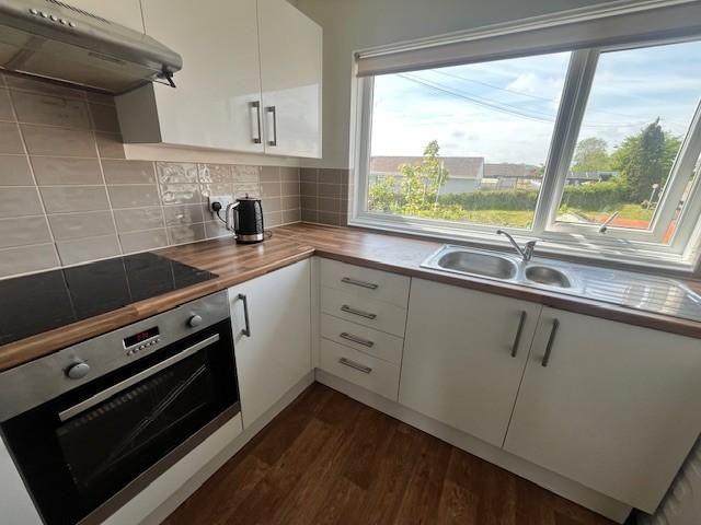 Apartment for rent in Ambrosehill, Cornwall