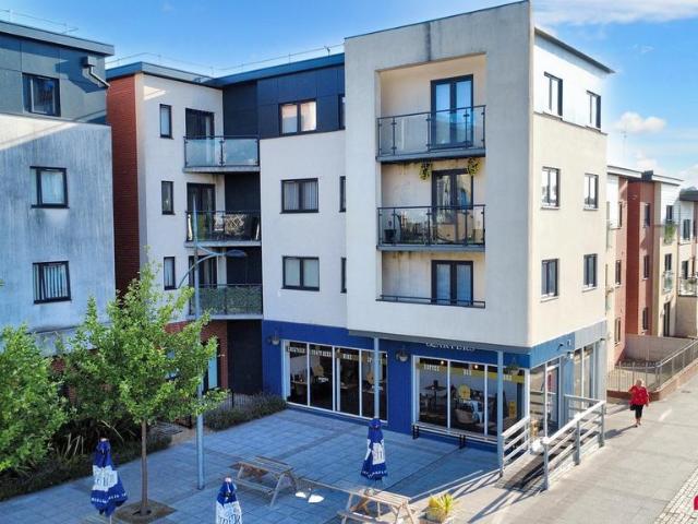 Flat for rent in Victoria, Newport