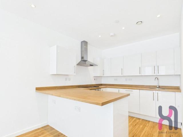 Apartment for rent in Brompton, Gillingham