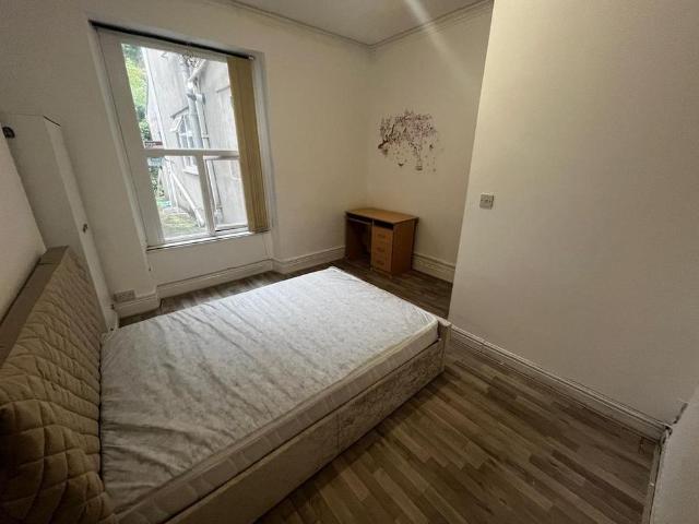 Apartment for rent in Mount Pleasant, Nangreaves