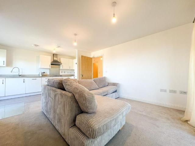 Apartment for rent in St John's, Wealden