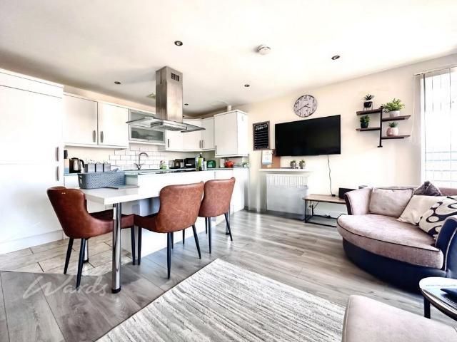 Apartment for rent in West Cliff, Acol