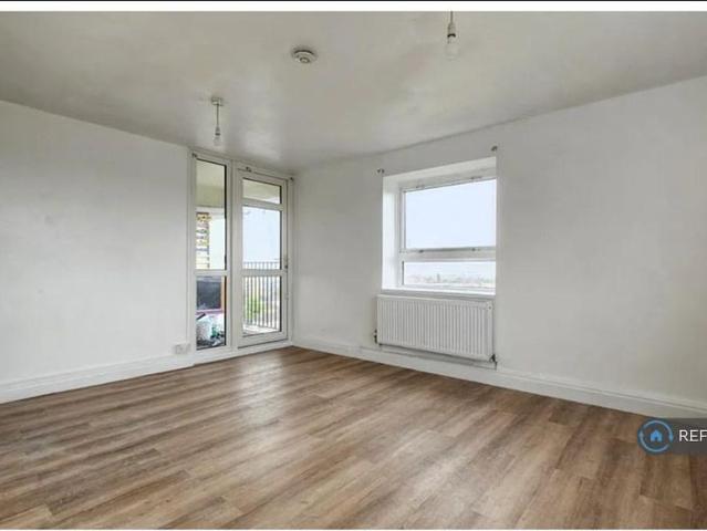 Apartment for rent in North End, Greater London