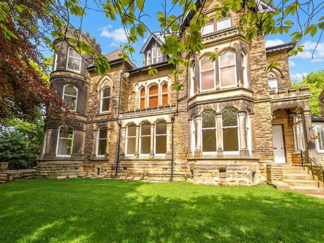 Flat for rent in Low Harrogate, Harrogate