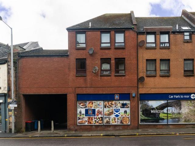 Flat for rent in Fort, Scotland