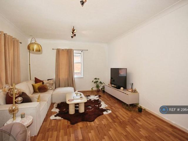 Apartment for rent in Milverton, Green Close