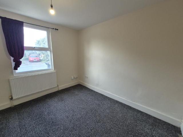 Apartment for rent in South End, Bedford