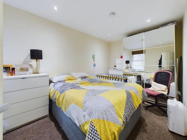 Apartment for rent in Sharrow Vale, Isle Of Man