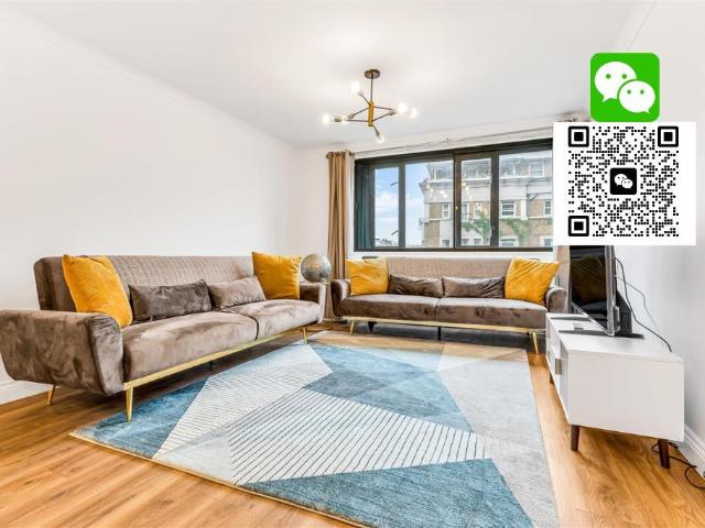Flat for rent in Earl's Court, Greater London