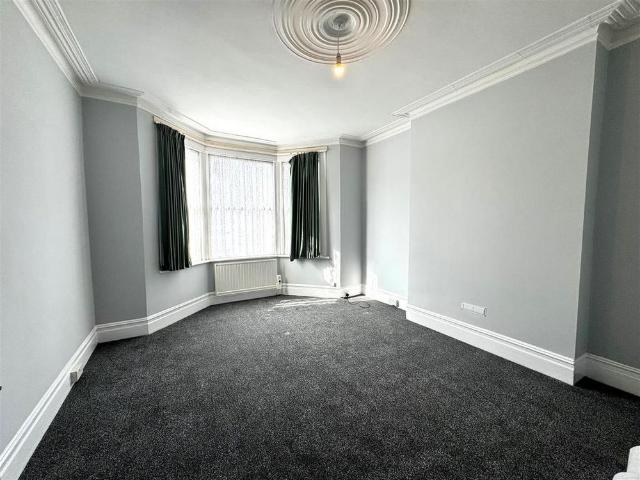 Apartment for rent in Alton Barnes, Essex
