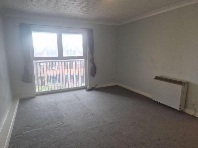 Apartment for rent in Old Town, Heathlands