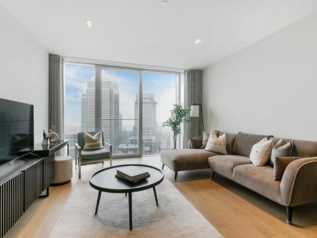 Flat for rent in Canary Wharf, Isle Of Man