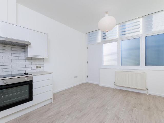 Flat for rent in Hammersmith, Isle Of Man