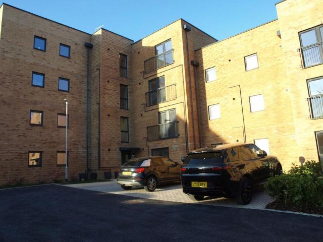 Apartment for rent in Woodside Estate, Houghton Regis