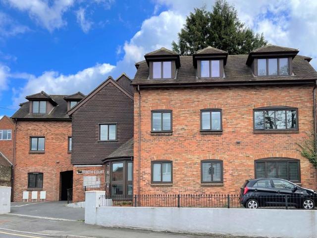 Flat for rent in Chesham