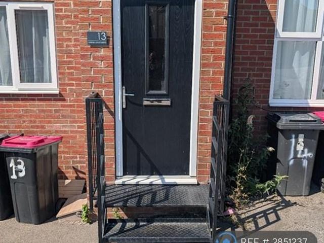 Flat for rent in Greasbrough, South Yorkshire