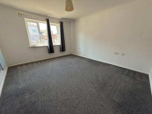 Apartment for rent in Forton, Middlecroft