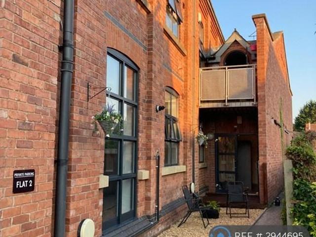 Flat for rent in Fulshaw Park, Wilmslow