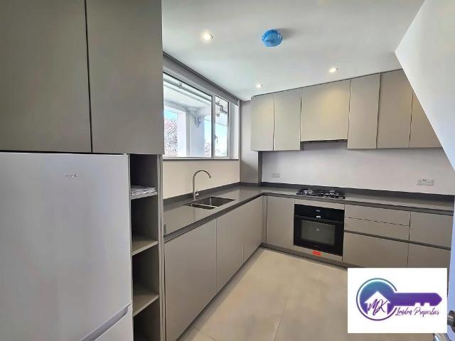 Apartment for rent in South Hampstead, Greater London