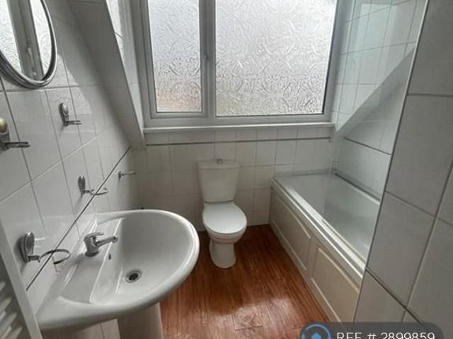 Apartment for rent in Baildon, West Yorkshire