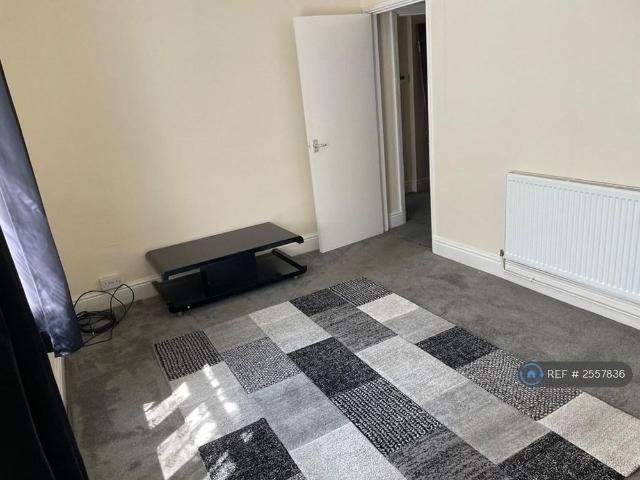 Apartment for rent in Leyfields, Kettlebrook